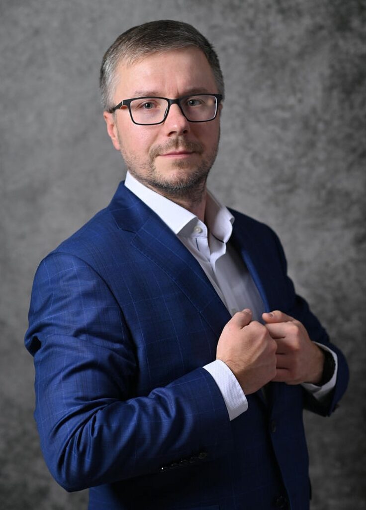 dr Grzegorz Sobiecki